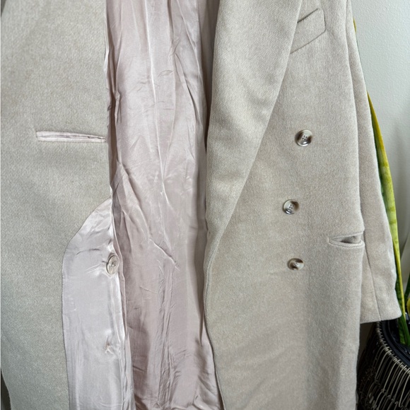 House of CB Carter oatmeal double breasted coat - Picture 7 of 9